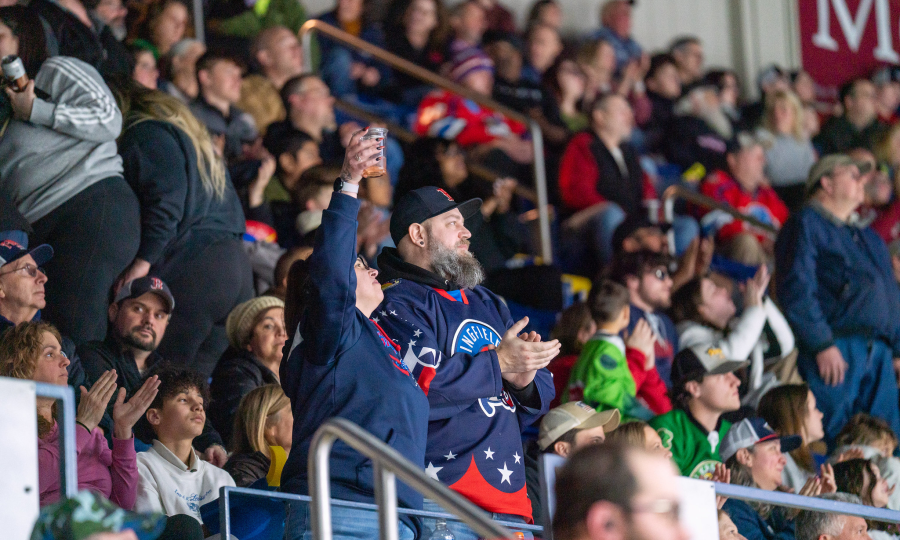 springfield-thunderbirds-mgm-springfield-deuces-wild-fridays